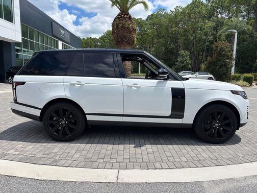 2022 Land Rover Range Rover Westminster
