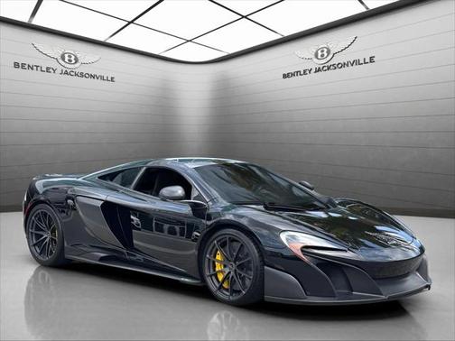 2016 McLaren 675LT Base