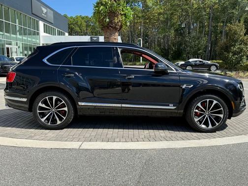 2019 Bentley Bentayga V8