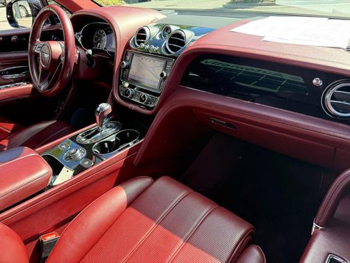 2019 Bentley Bentayga V8