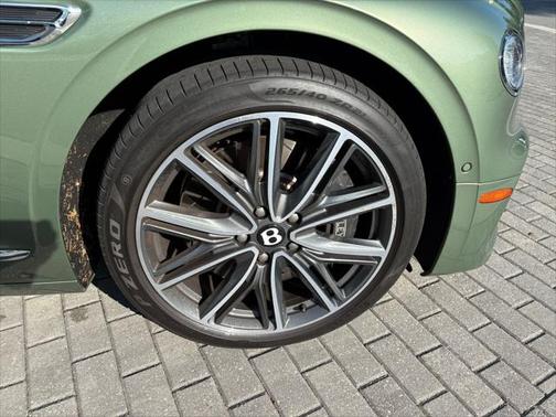 2022 Bentley Flying Spur Hybrid Hybrid