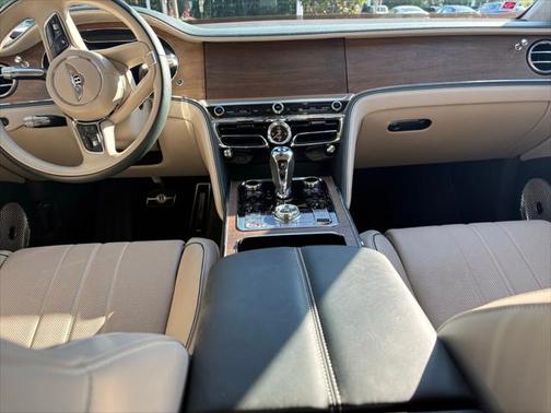 2022 Bentley Flying Spur Hybrid Hybrid