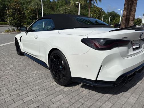 Alpine White 2024 BMW M4 Competition xDrive