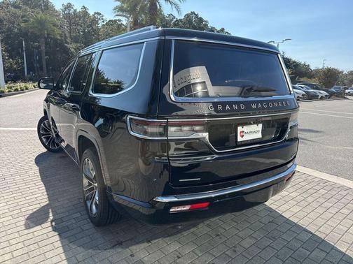 2023 Jeep Grand Wagoneer Series III 4x4