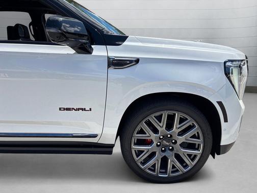 2025 GMC Yukon Denali Ultimate