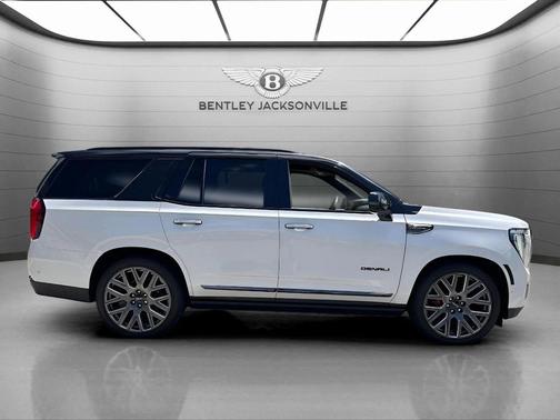 2025 GMC Yukon Denali Ultimate