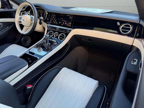 2026 Bentley Continental GT Base