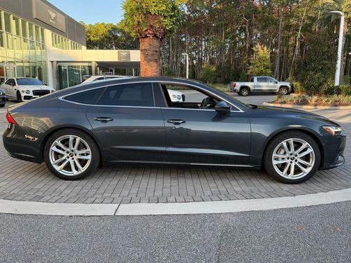 2022 Audi A7 55 Premium Plus