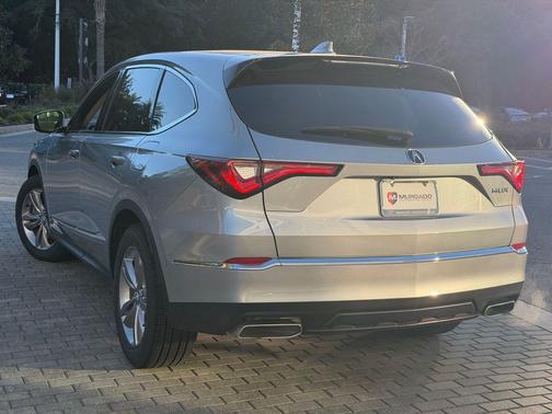 2024 Acura MDX Standard