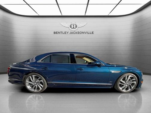 2025 Bentley Flying Spur Speed