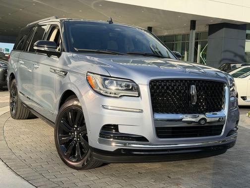 2024 Lincoln Navigator Black Label