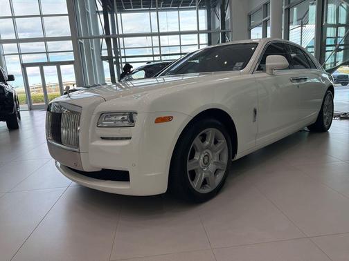 2012 Rolls-Royce Ghost Base