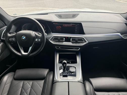 2023 BMW X5 sDrive40i