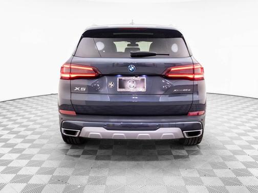 2022 BMW X5 PHEV xDrive45e