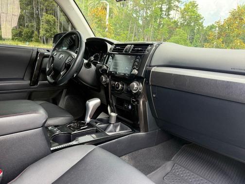 Magnetic Gray Metallic 2021 Toyota 4Runner TRD Off Road Premium