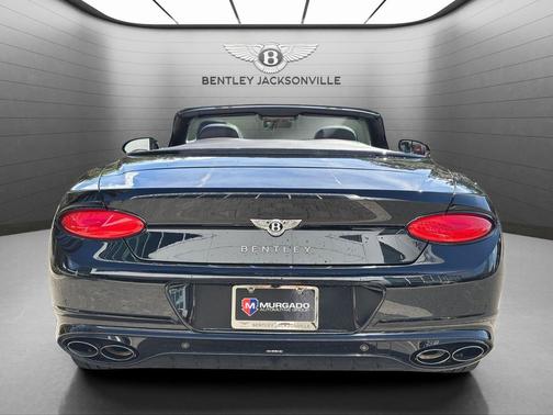 Beluga 2022 Bentley Continental GT V8