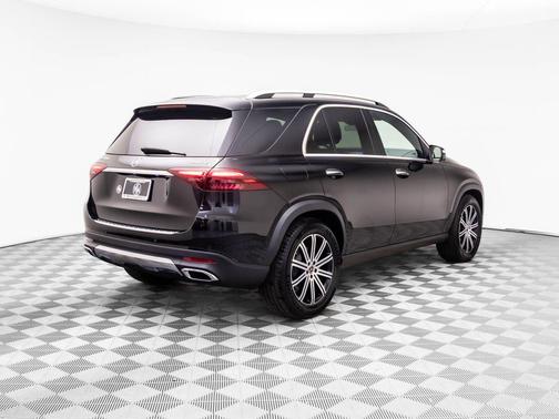 2025 Mercedes-Benz GLE 450 4MATIC