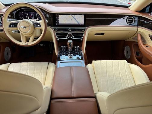 2023 Bentley Flying Spur Mulliner W12