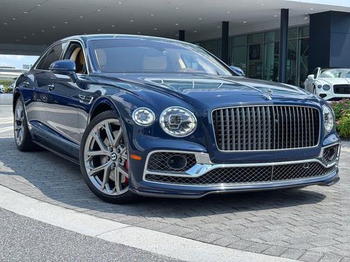 2023 Bentley Flying Spur Mulliner W12