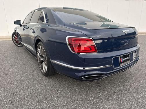 2023 Bentley Flying Spur Mulliner W12