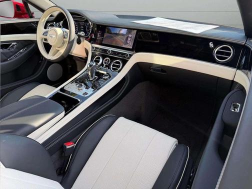 2024 Bentley Continental GT V8