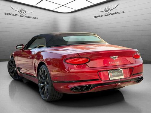 2024 Bentley Continental GT V8