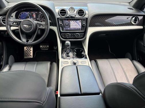2020 Bentley Bentayga V8