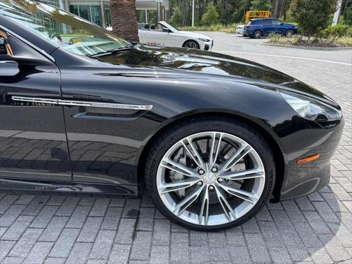 2014 Aston Martin DB9 Volante