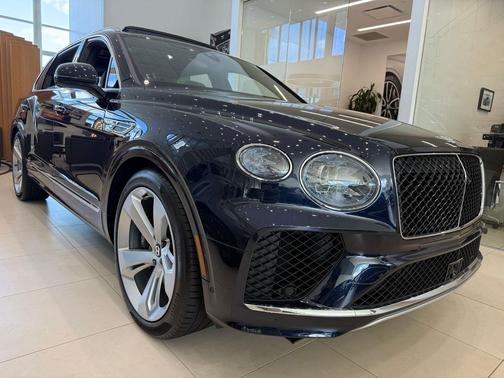 2024 Bentley Bentayga V8
