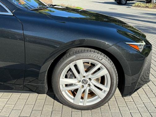 2022 Lexus IS 300 Base
