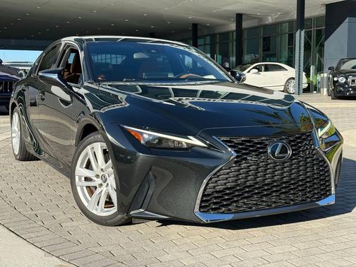2022 Lexus IS 300 Base