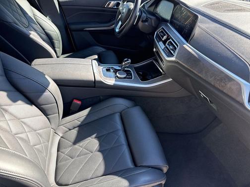 2023 BMW X5 sDrive40i