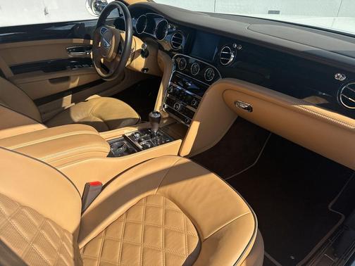 2016 Bentley Mulsanne Base