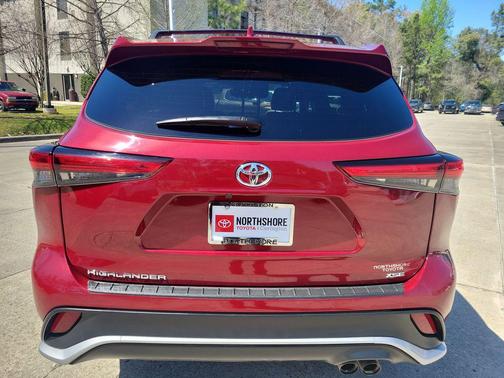 2023 Toyota Highlander XSE