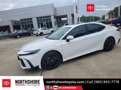 2025 Toyota Camry SE