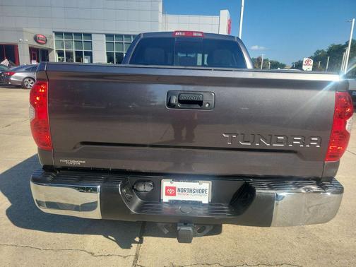 2014 Toyota Tundra SR5