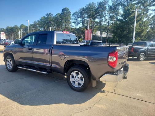 2014 Toyota Tundra SR5