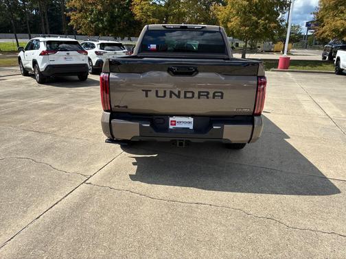 2026 Toyota Tundra Hybrid Platinum