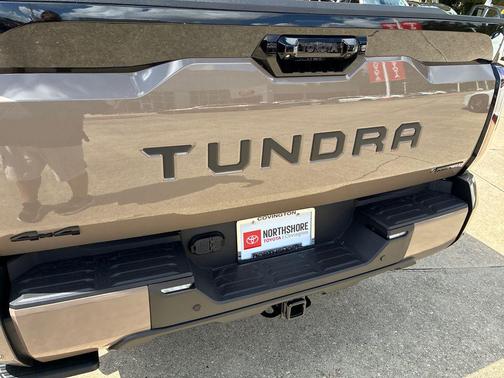 2026 Toyota Tundra Hybrid Platinum