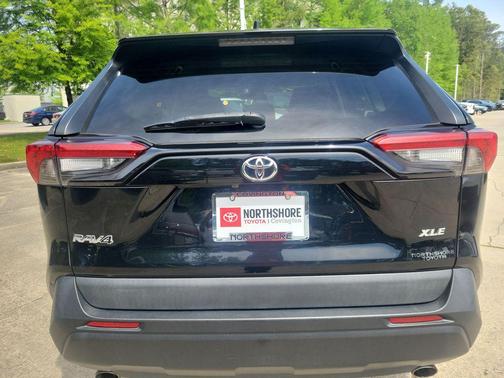 Midnight Black Metallic 2021 Toyota RAV4 XLE