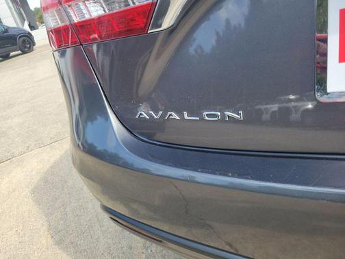 2015 Toyota Avalon XLE