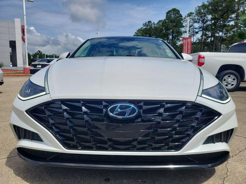 Quartz White 2021 Hyundai SONATA SEL