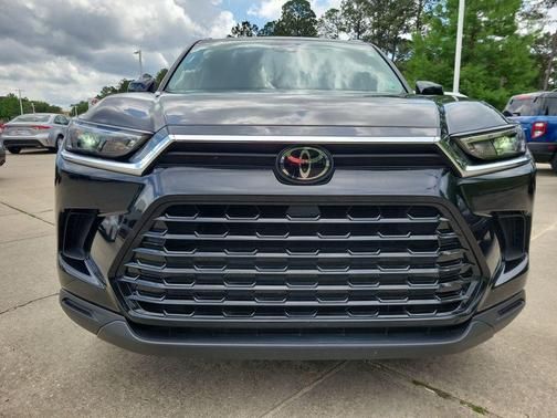 Midnight Black Metallic 2024 Toyota Grand Highlander XLE
