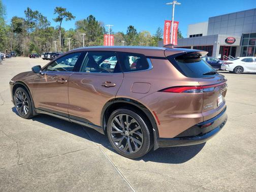 2025 Toyota Crown Signia Limited