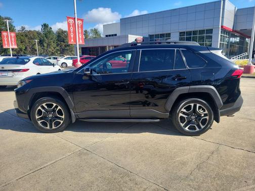 2019 Toyota RAV4 Adventure