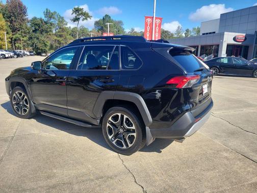 2019 Toyota RAV4 Adventure