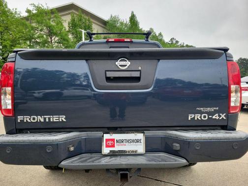 Arctic Blue Metallic 2015 Nissan Frontier PRO-4X