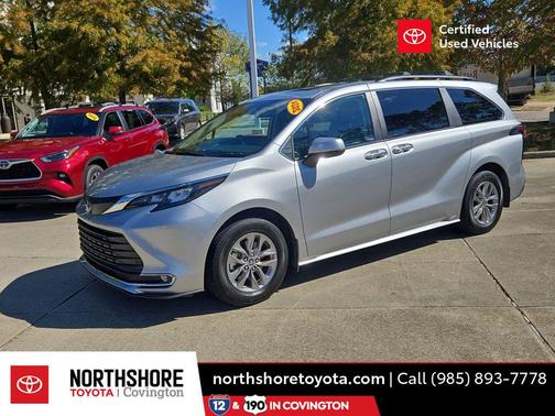 2024 Toyota Sienna XLE