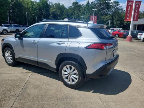 2022 Toyota Corolla Cross LE