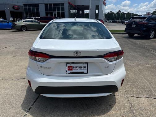 Super White 2020 Toyota Corolla LE